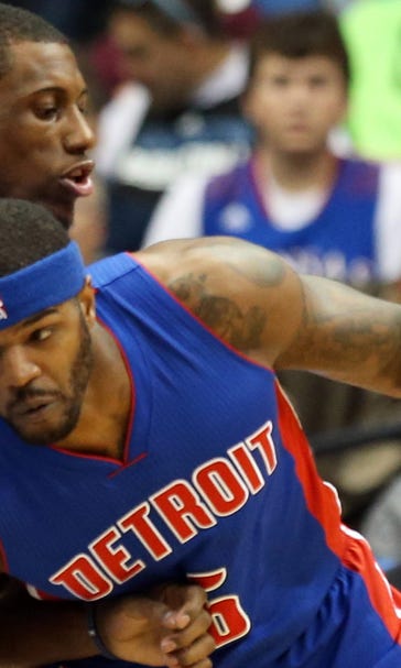 Wolves hold off Pistons